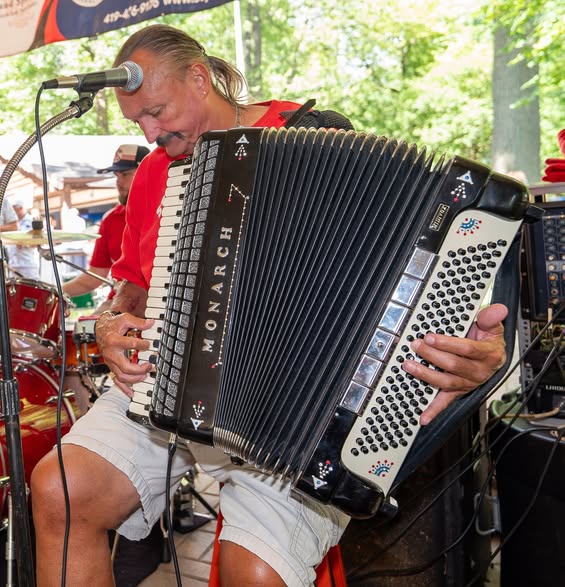 Duane Michael Malinowski, Death, Obituary: Beloved Musician and Family Man Passes Away Suddenly at 65 in Toledo, OH